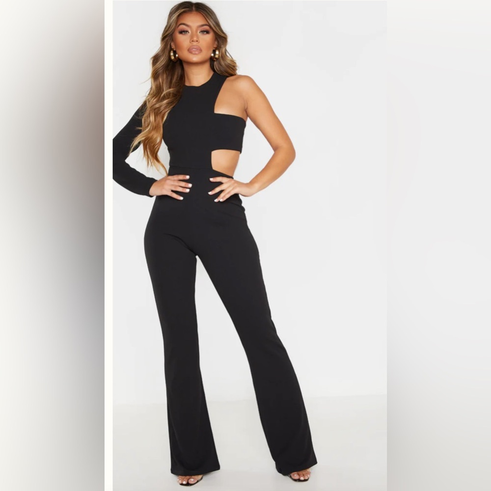 Elegant Black One-Shoulder Jumpsuit